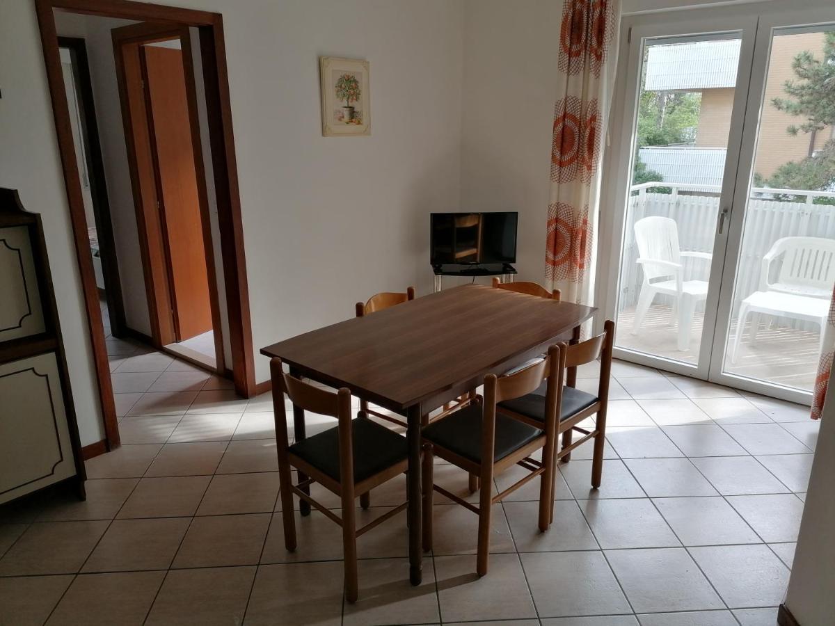 Rosa Apartment